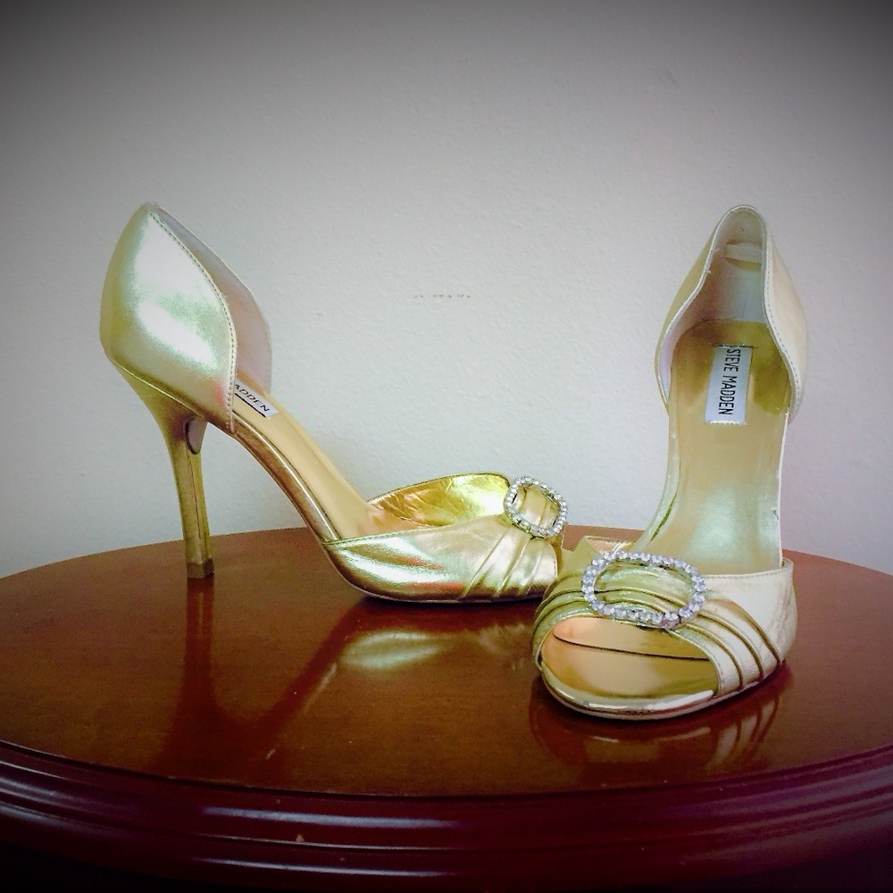 Steve Madden Gold High Heel Formal Shoe
